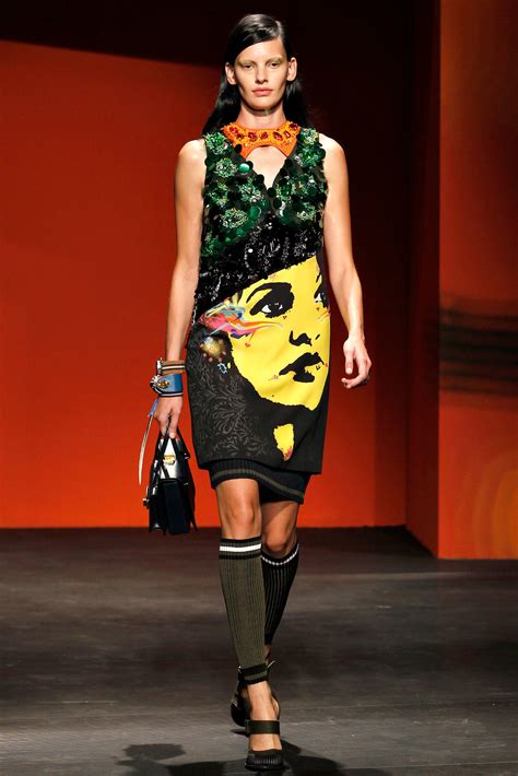 Watch Prada Spring 2014 Ready To Wear